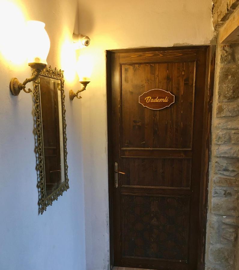 Sari Keçı Taş Otel İmroz Extérieur photo