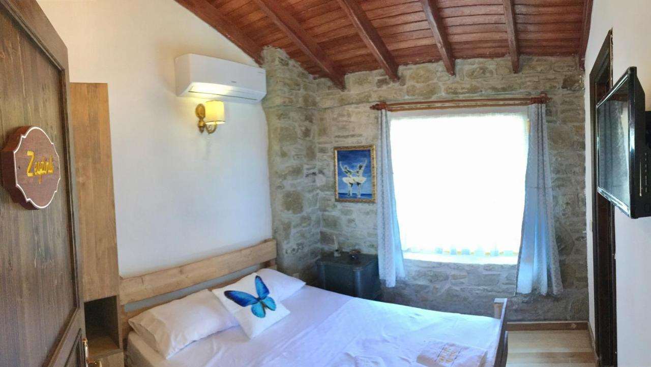 Sari Keçı Taş Otel İmroz Extérieur photo