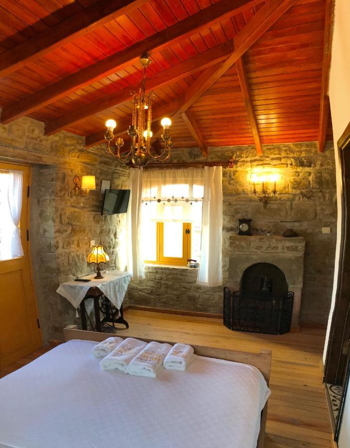 Sari Keçı Taş Otel İmroz Extérieur photo