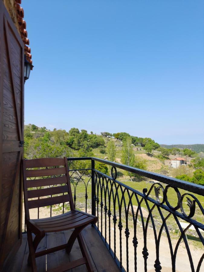Sari Keçı Taş Otel İmroz Extérieur photo