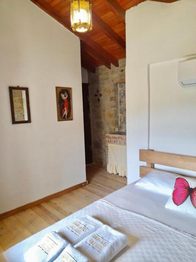 Sari Keçı Taş Otel İmroz Extérieur photo