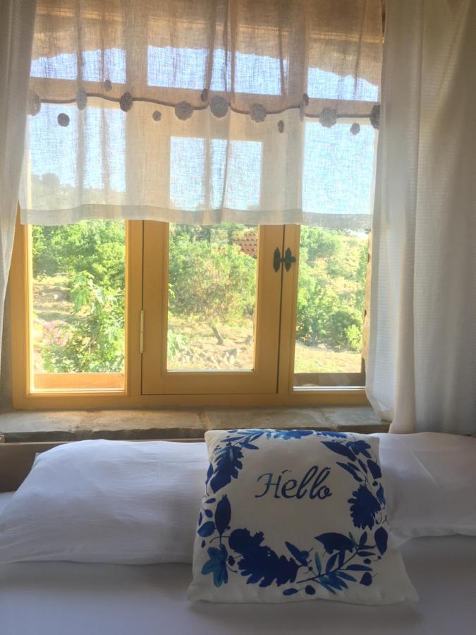 Sari Keçı Taş Otel İmroz Extérieur photo