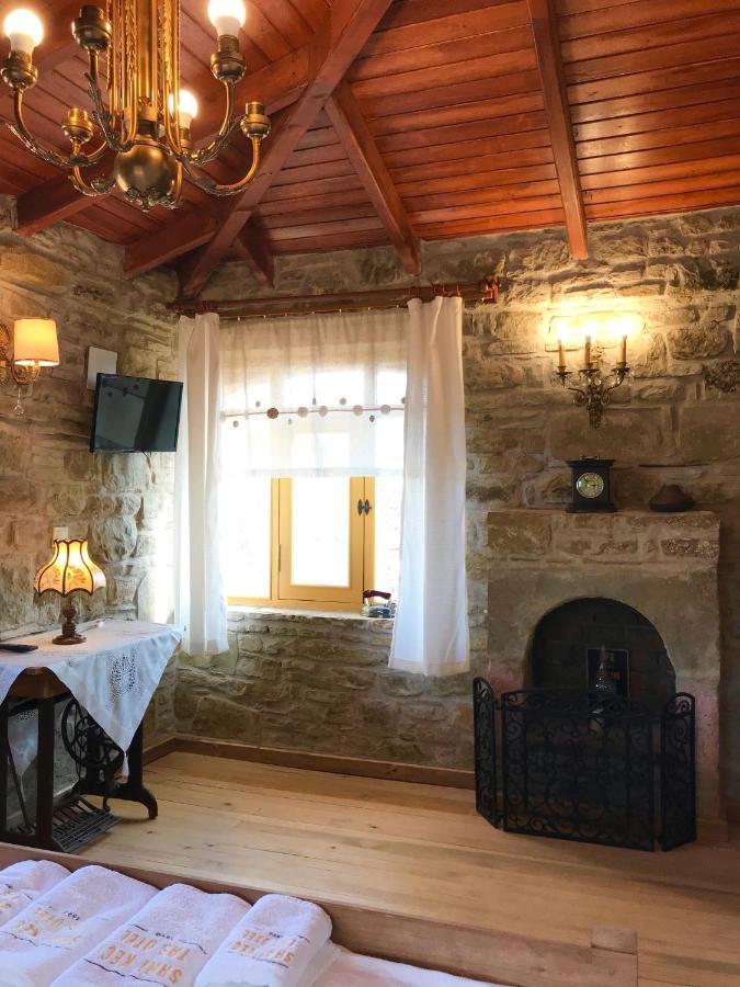 Sari Keçı Taş Otel İmroz Extérieur photo