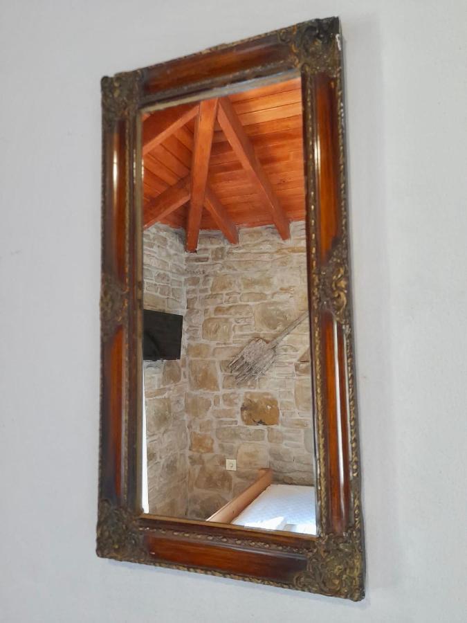 Sari Keçı Taş Otel İmroz Extérieur photo